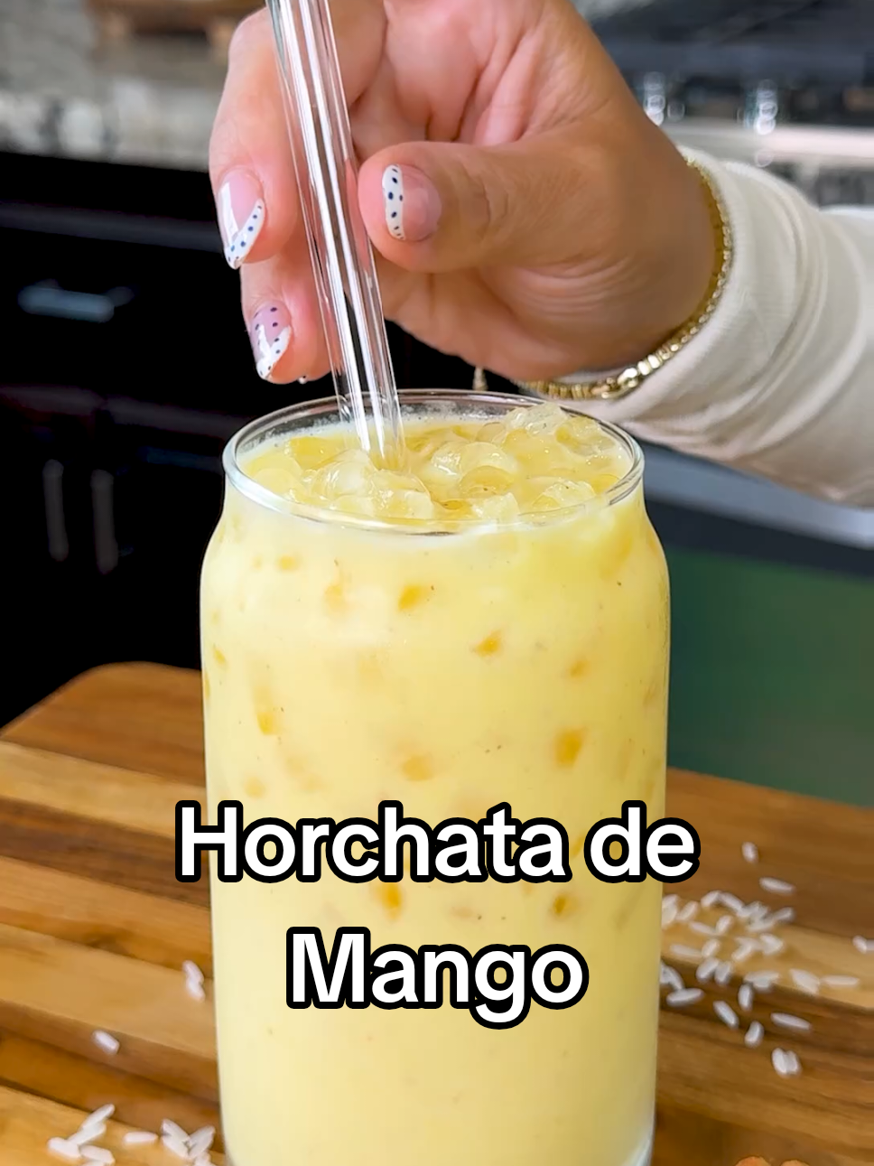 Horchata de Mango Agua Fresca
