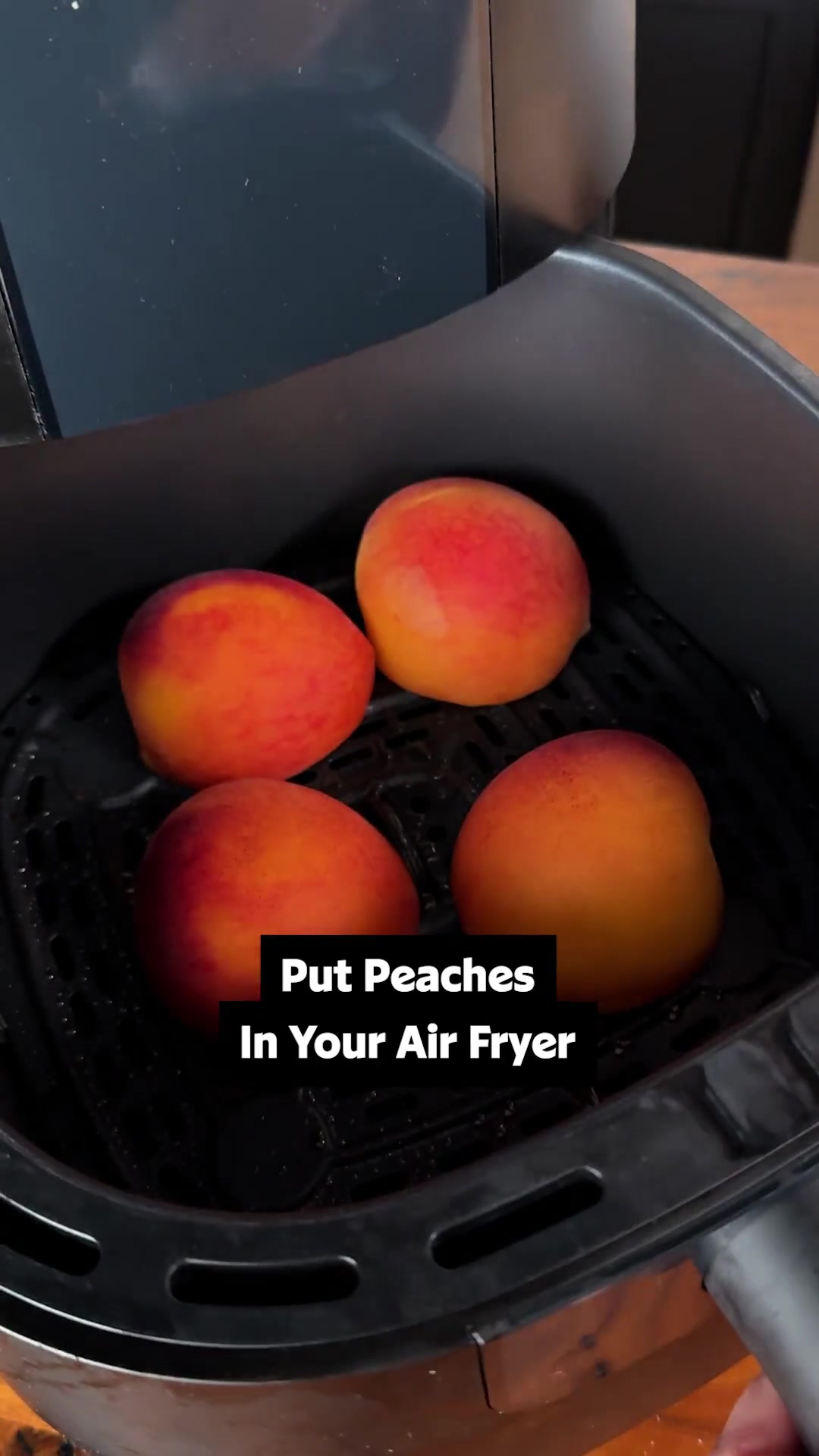 Buttery Grilled Peaches with Cinnamon