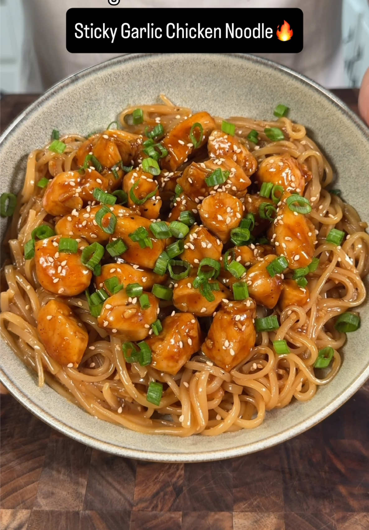 Sticky Garlic Chicken Noodles