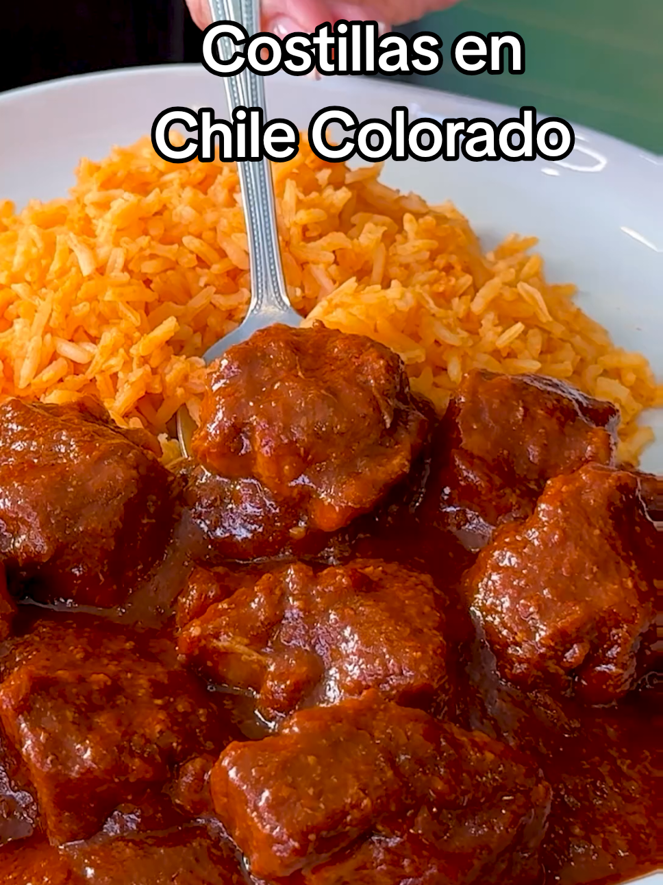 Costillas de Puerco en Chile Colorado