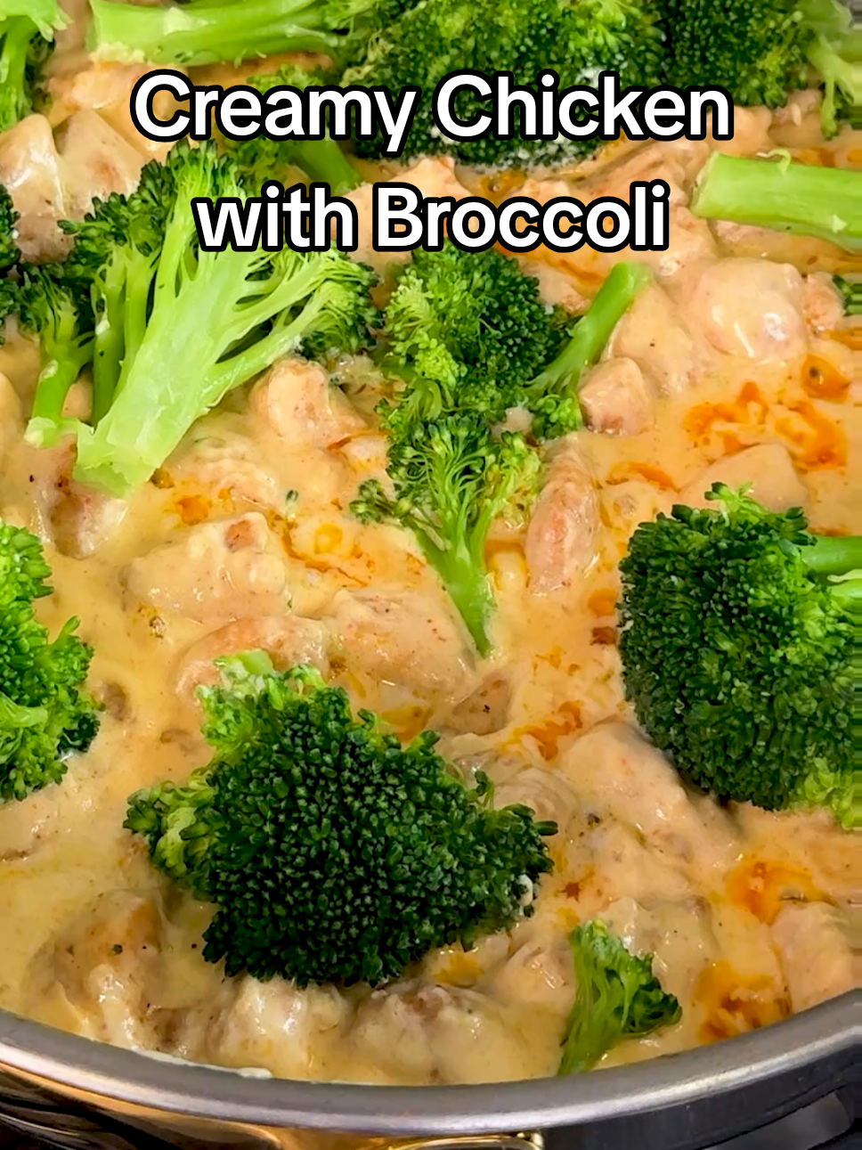 Creamy Chicken with Broccoli (Pollo con Brócoli)