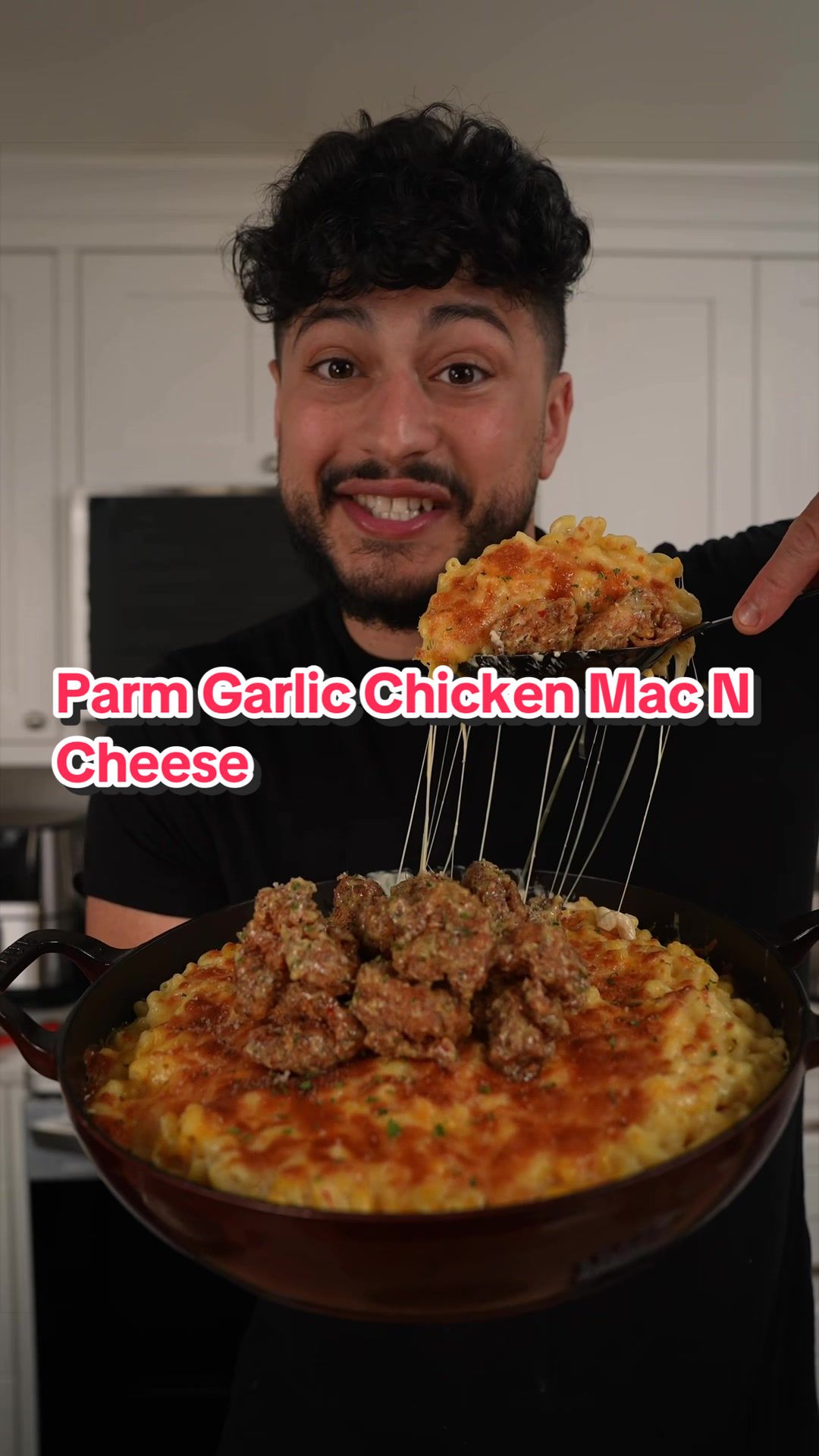 Garlic Parmesan Chicken Mac N Cheese